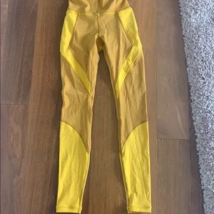 Lulu lemon leggings: thin n breathable n high rise